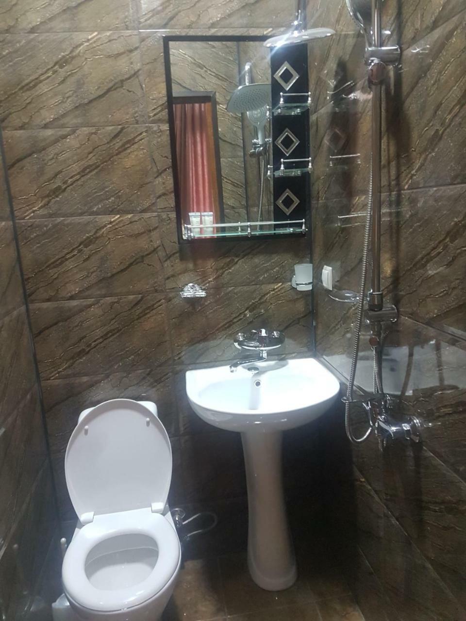 Hotel Leader Tbilisi Luaran gambar